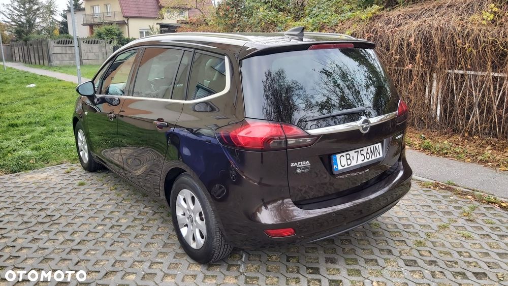 Opel Zafira - 4