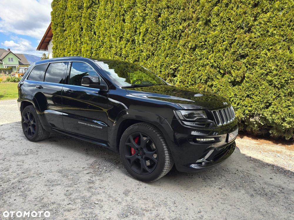 Jeep Grand Cherokee SRT - 4