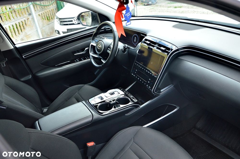 Hyundai Tucson 1.6 T-GDi PHEV Smart 4WD - 16