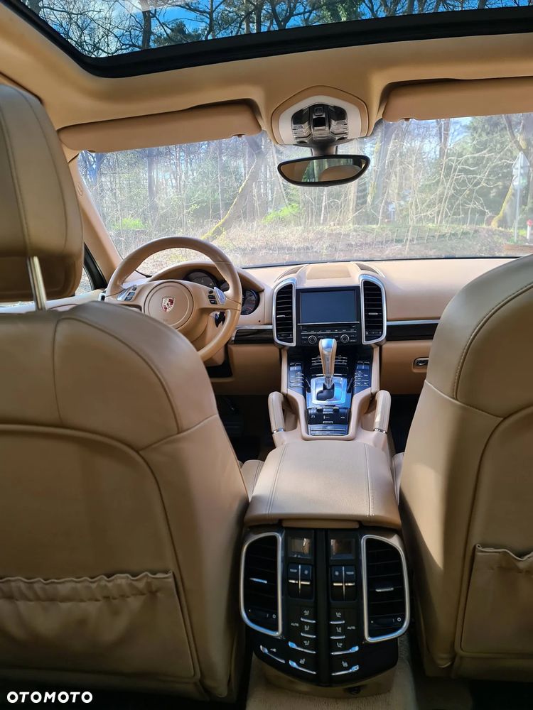 Porsche Cayenne Diesel - 10