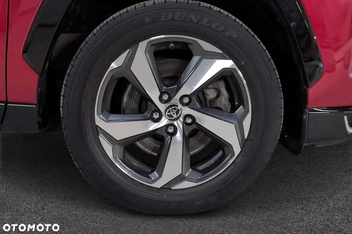Toyota RAV4 - 16