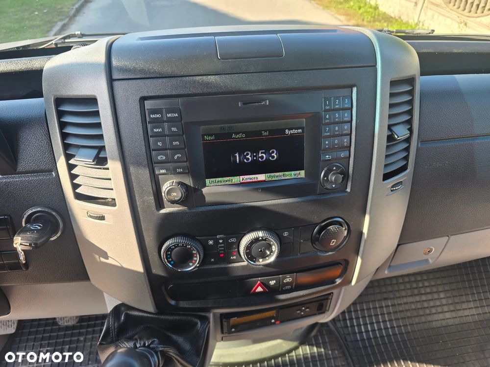 Mercedes-Benz SPRINTER 316 - 11