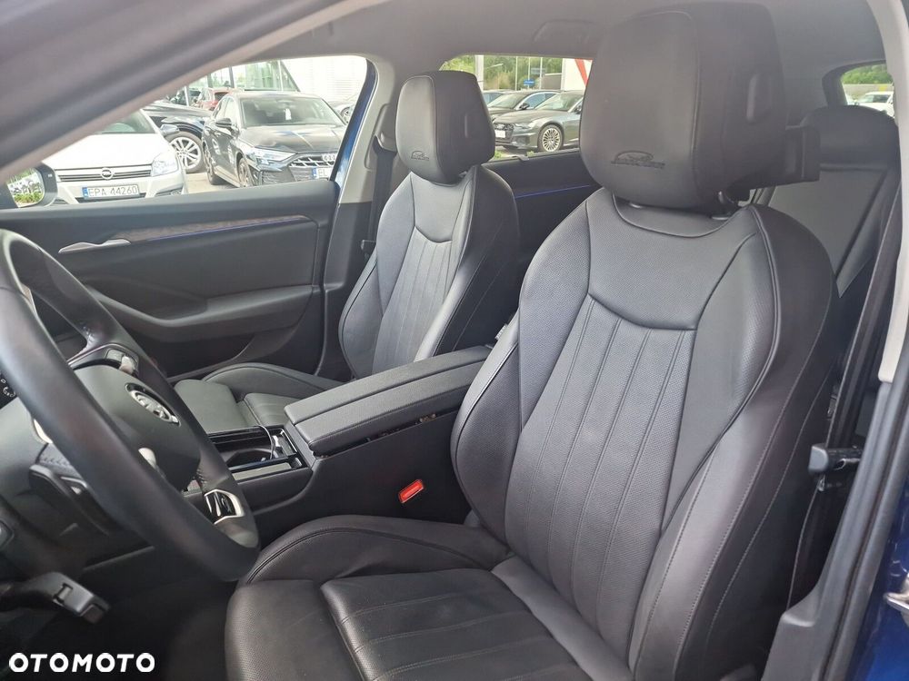 Skoda Superb 2.0 TDI SCR 4x4 L&K DSG - 16