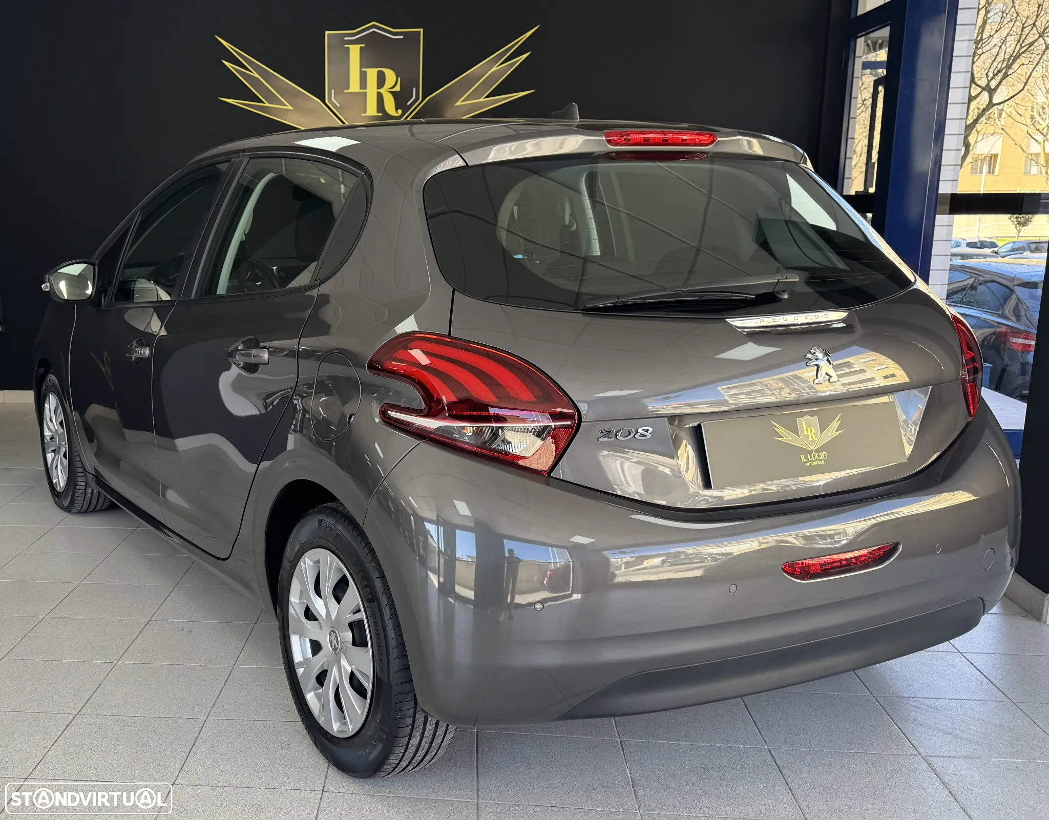Peugeot 208 1.5 BlueHDi Allure - 10