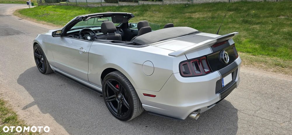 Ford Mustang 3.7 V6 - 6