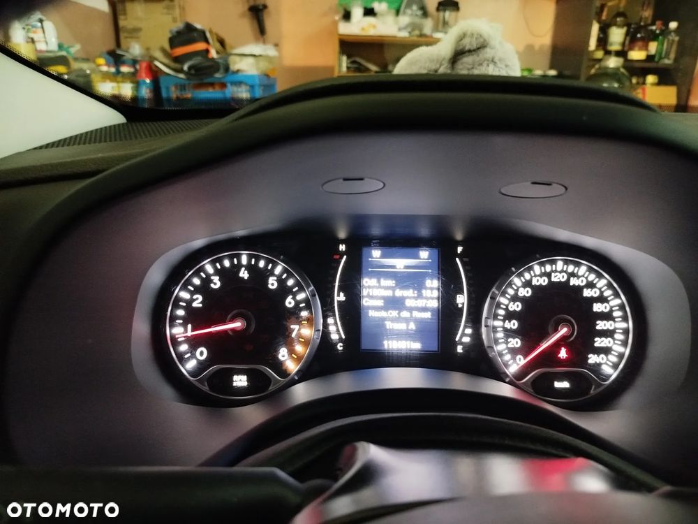Jeep Renegade - 11