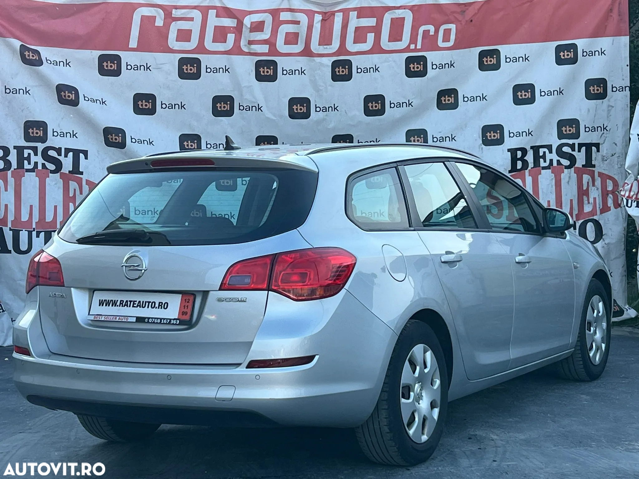Opel Astra 1.7 CDTI Cosmo - 4
