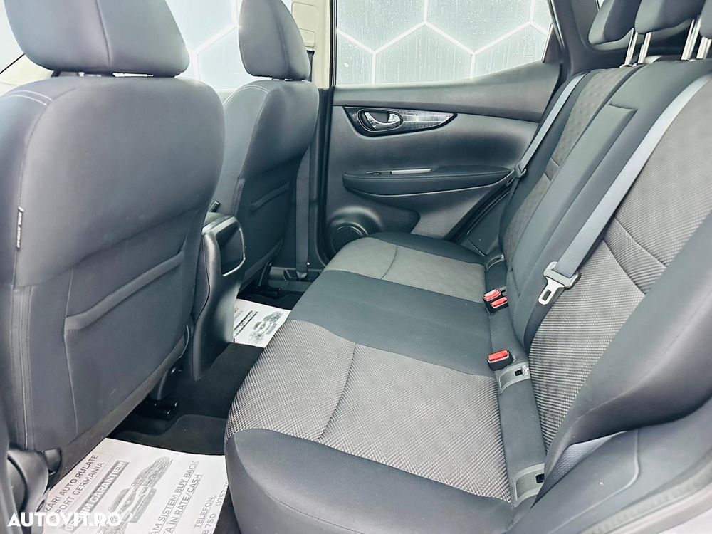 Nissan Qashqai 1.2 DIG-T TEKNA - 15