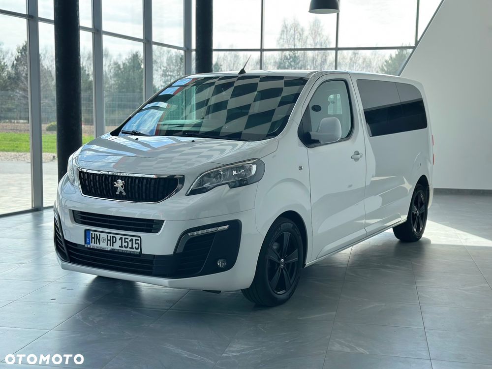 Peugeot Traveller - 2