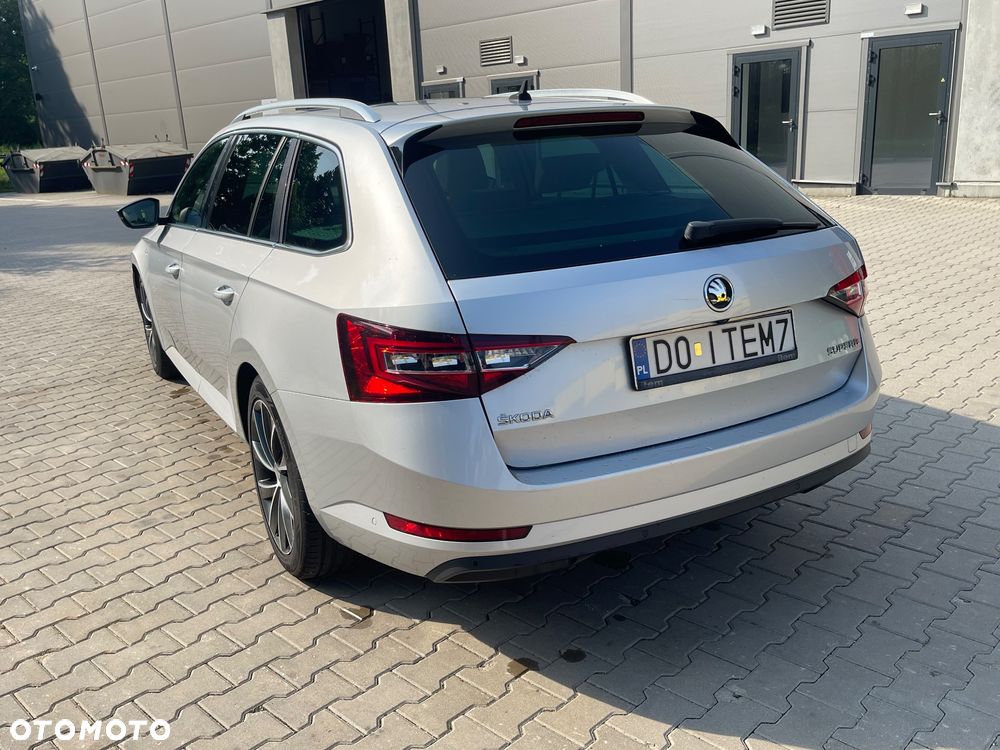 Skoda Superb 2.0 TDI L&K DSG - 4