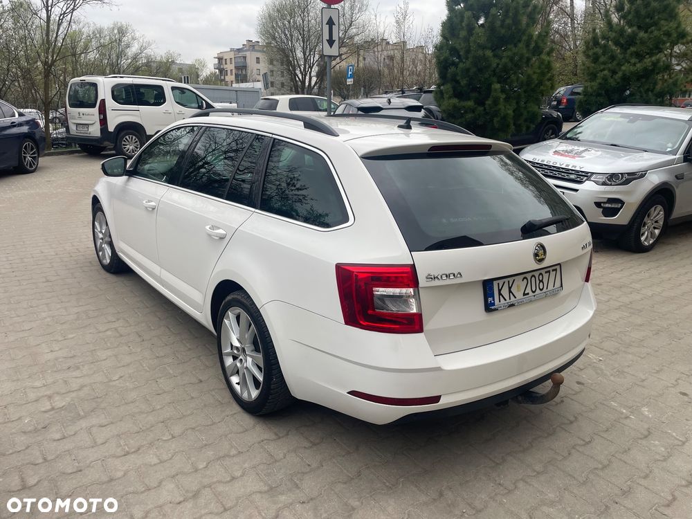 Skoda Octavia 2.0 TDI Ambition DSG - 7