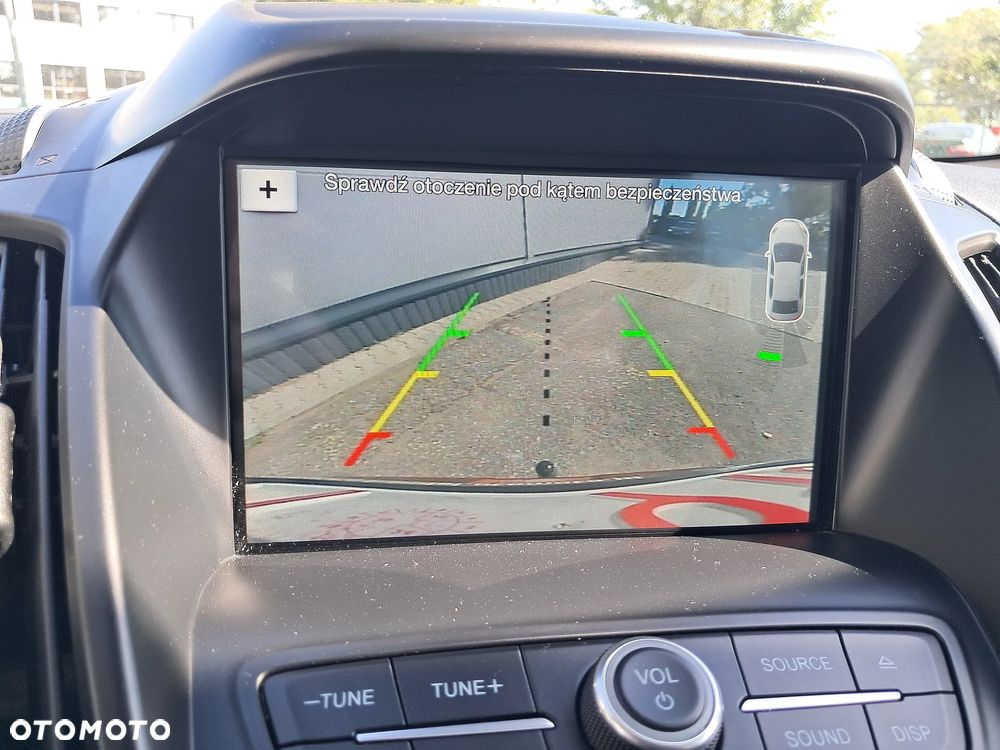 Ford Kuga 1.5 EcoBoost 2x4 Titanium - 14