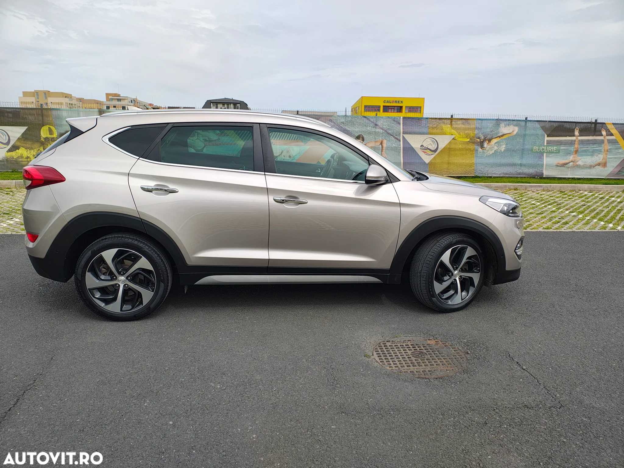 Hyundai Tucson 2.0 CRDI 4WD 6AT Premium+ - 2