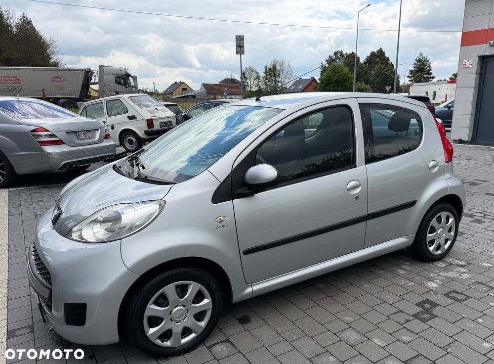 Peugeot 107 1.0 Urban Move - 5