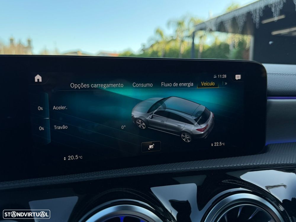 Mercedes-Benz CLA 250 e Shooting Brake AMG Line - 51