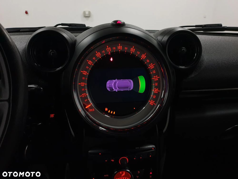 MINI Paceman - 20