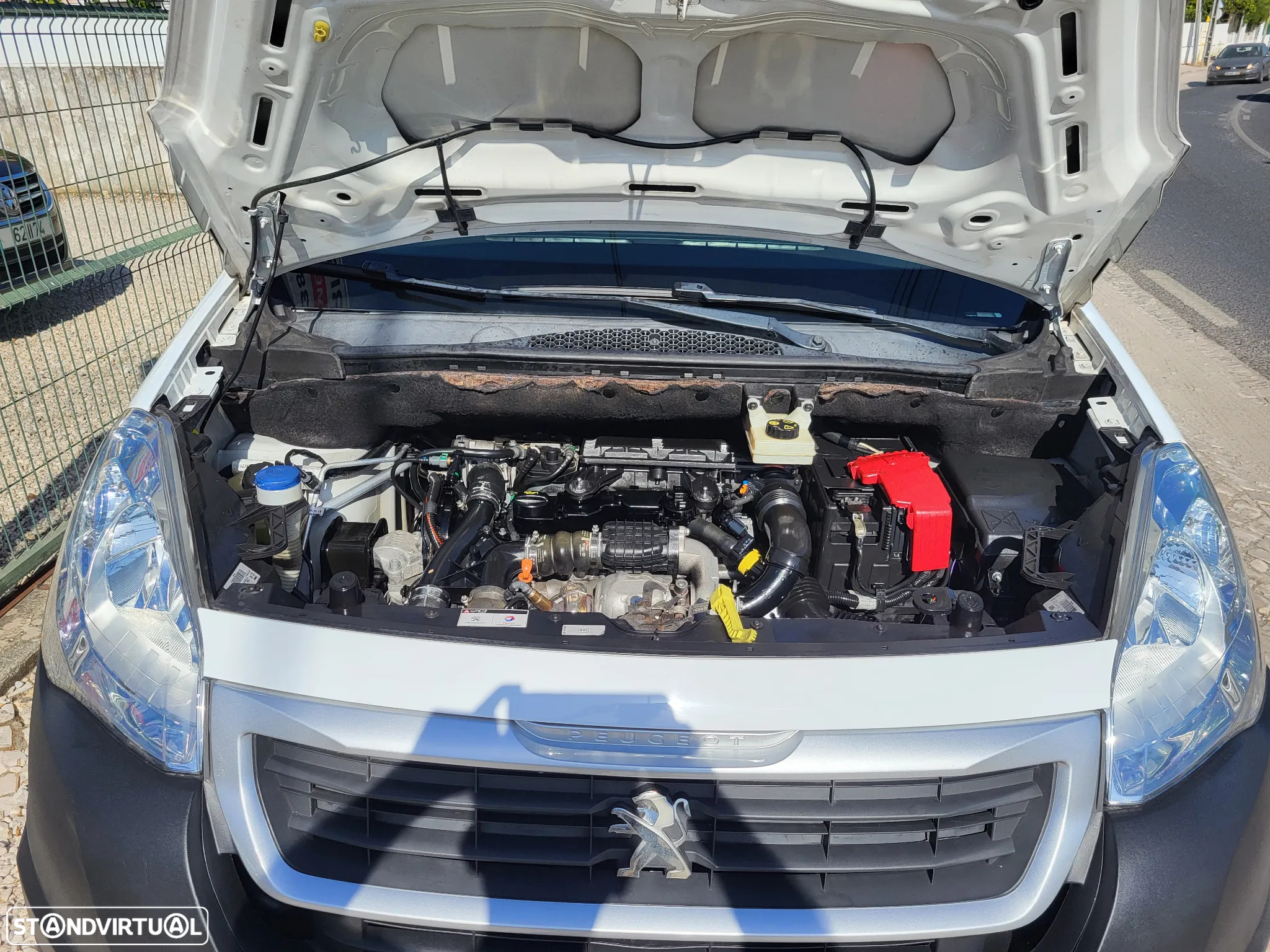 Peugeot Partner 1.6 HDI Longa 3 lug. - 11