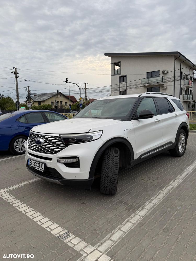 Ford Explorer 3.0 PHEV Platinum - 16