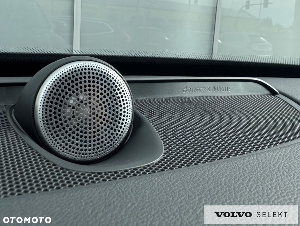 Volvo XC 90 - 38