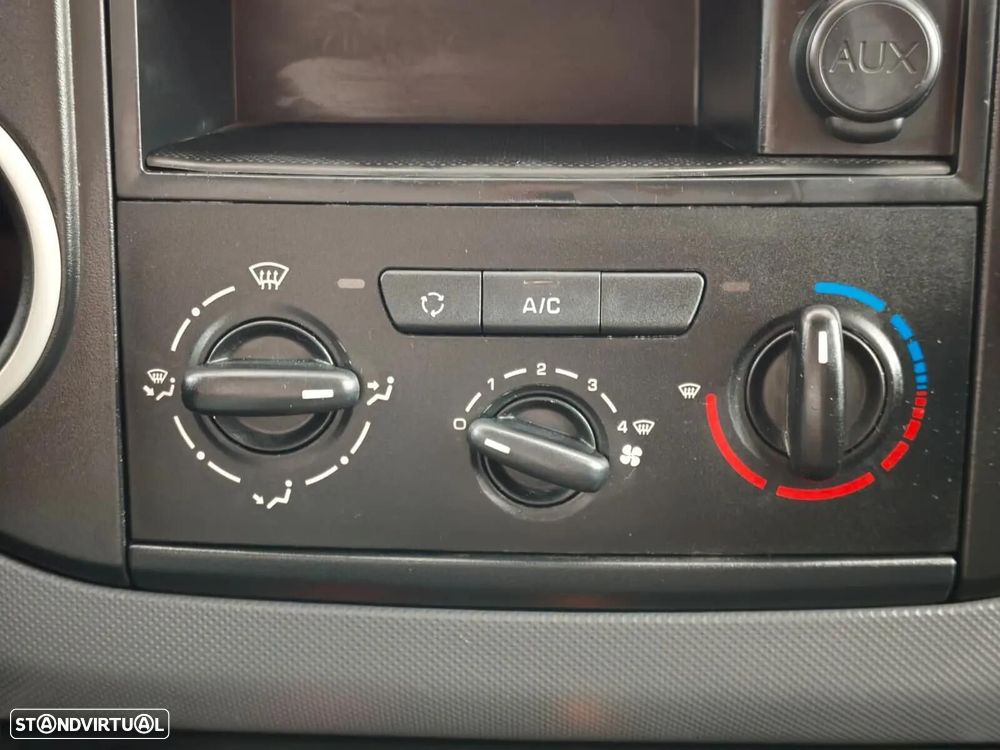 Peugeot Partner 1.6 BlueHDi Confort - 10