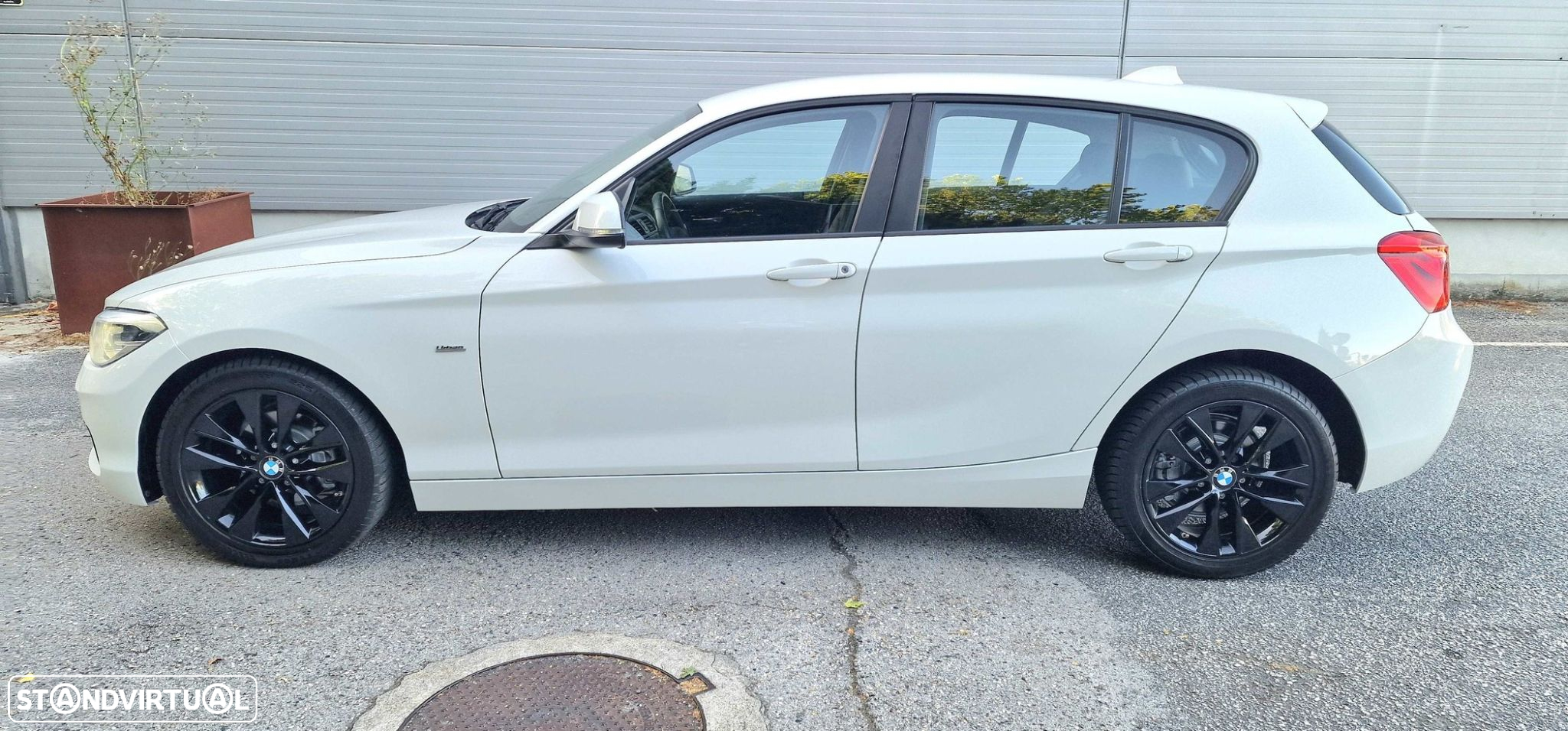BMW 116 d Line Urban - 5