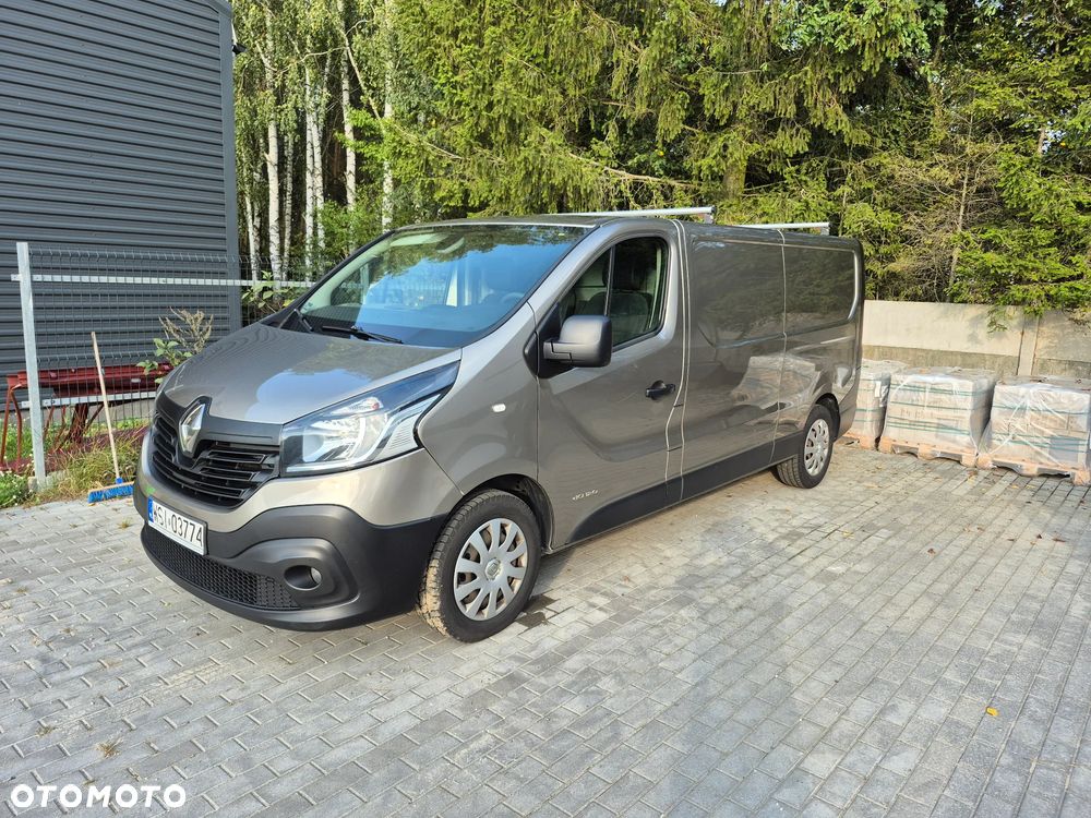 Renault TRAFIC - 1