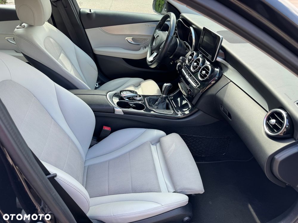 Mercedes-Benz Klasa C 200 (BlueTEC) d Avantgarde - 21