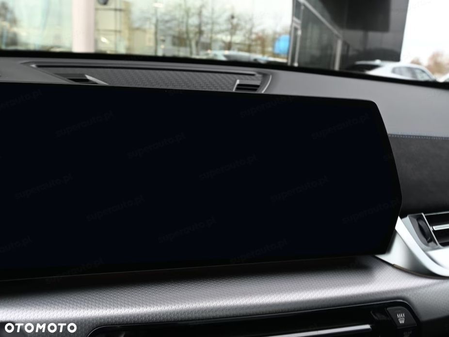 BMW X1 sDrive18i M Sport - 11