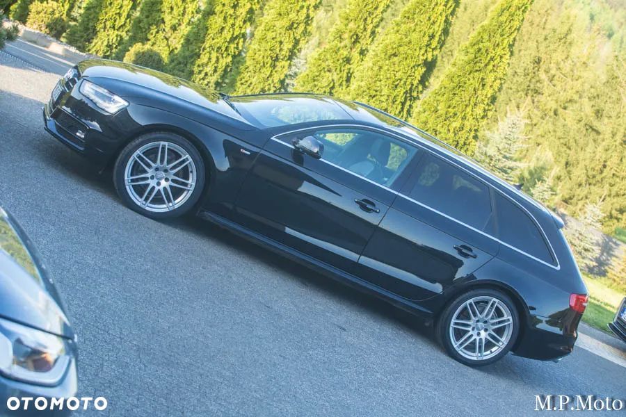 Audi A4 Avant 2.0 TDI Quattro Line S tronic - 16