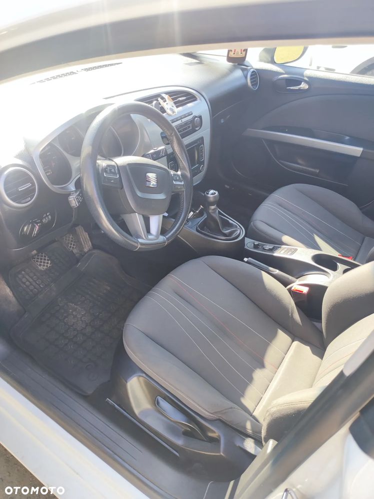 Seat Leon 1.6 TDI Style - 4