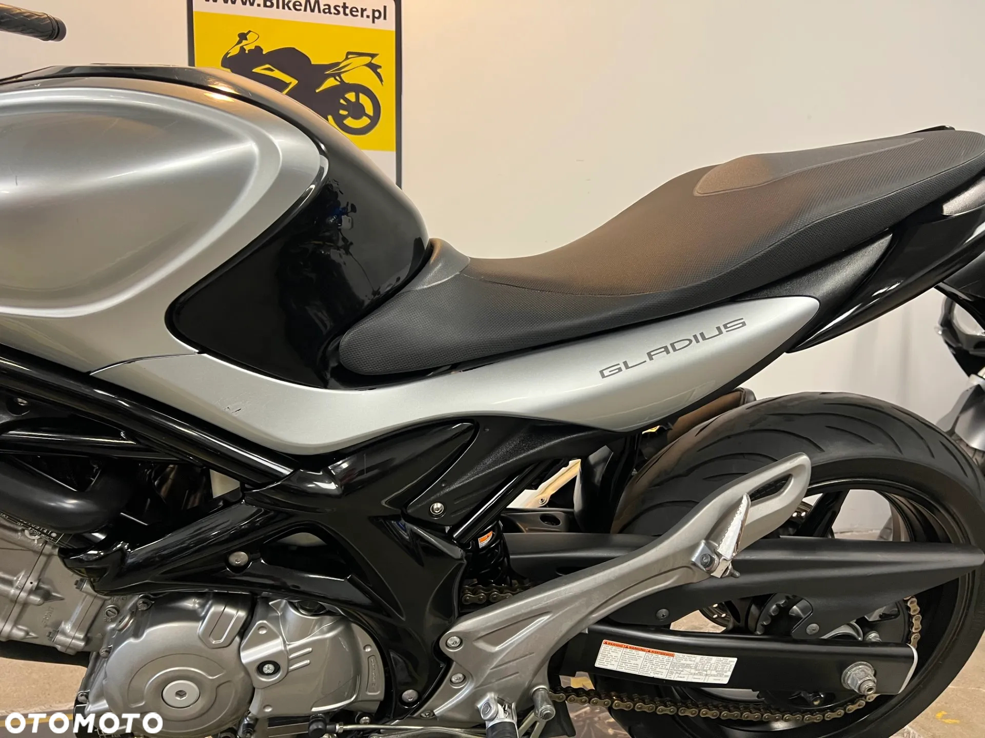 Suzuki Gladius - 26