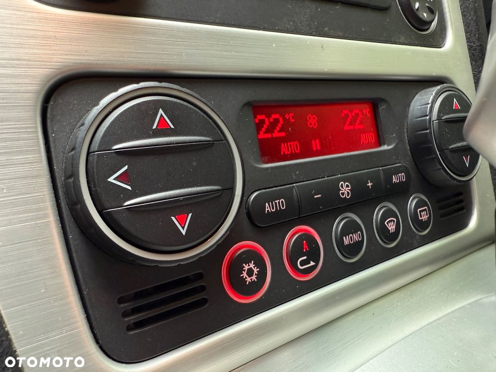 Alfa Romeo Spider 3.2JTSQ4 Q-Exclusive - 22