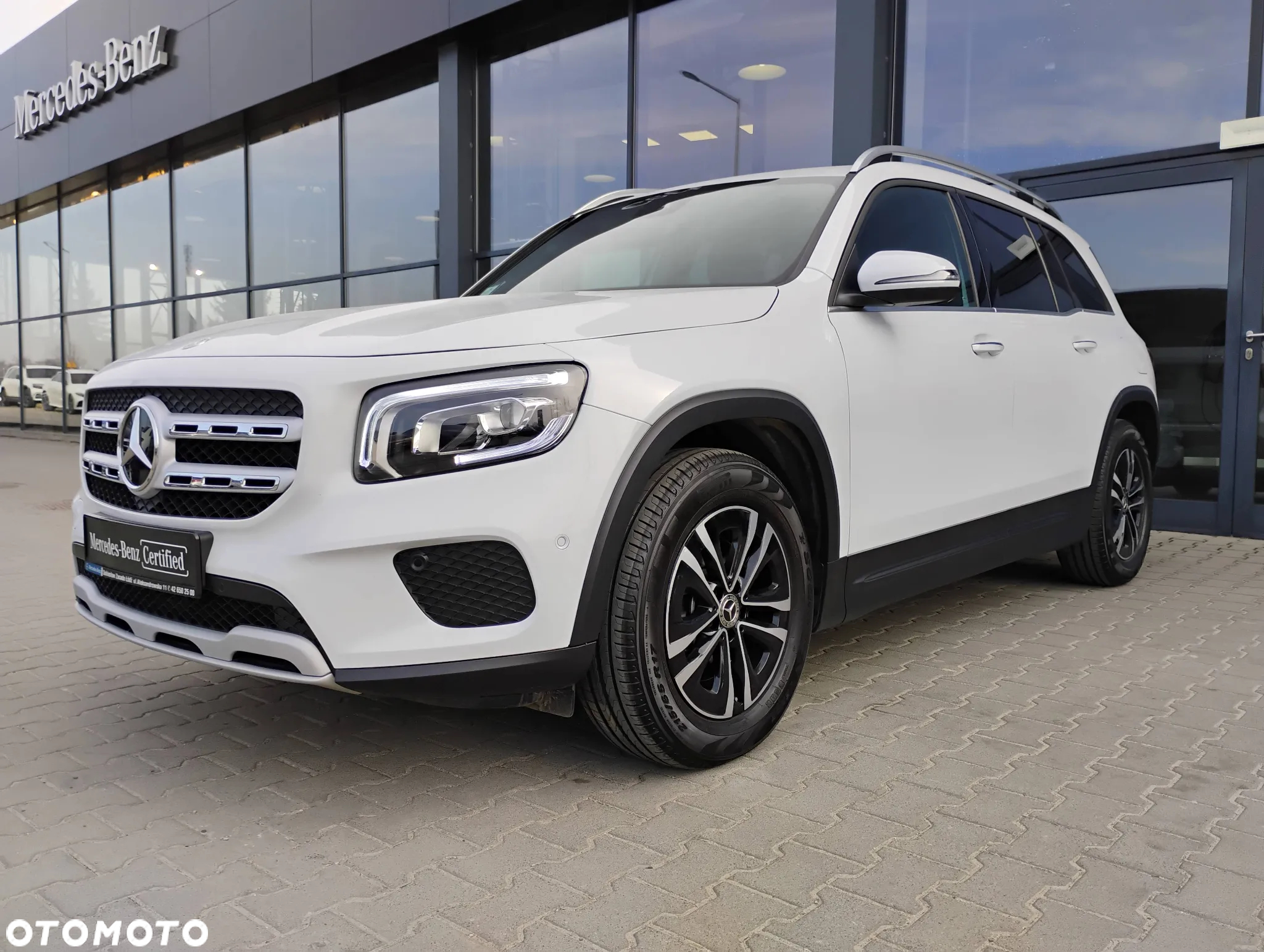 Mercedes-Benz GLB 250 4-Matic Style 8G-DCT - 9