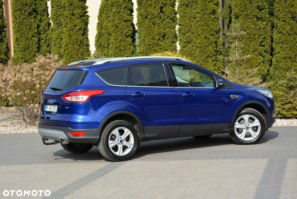 Ford Kuga 1.5 EcoBoost 2x4 Titanium - 5