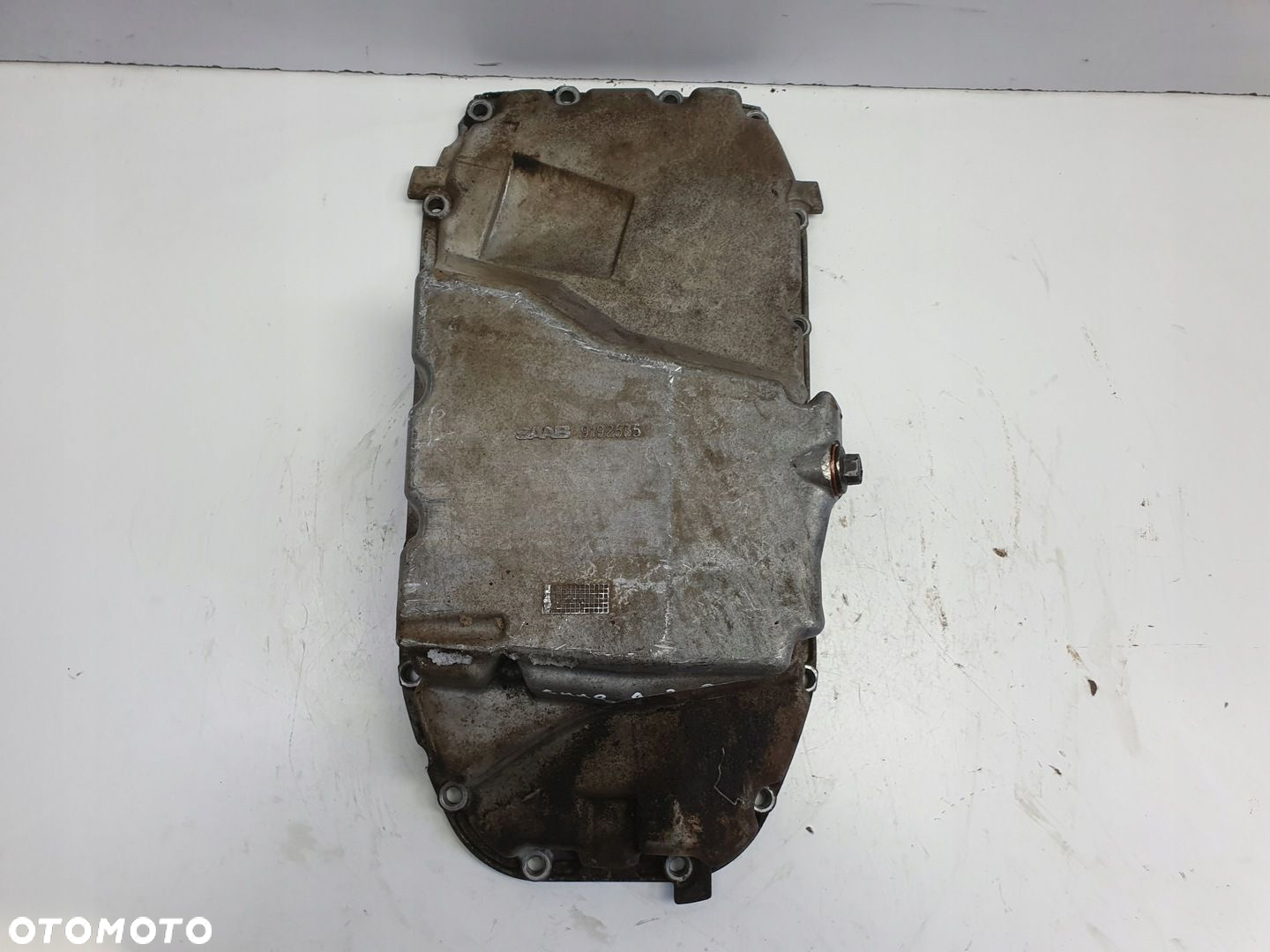 Saab 93 95 9-5 2.0 T turbo MISKA OLEJOWA Oleju 9192535 - 2