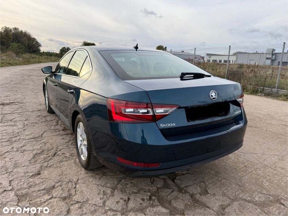 Skoda Superb 1.8 TSI Ambition - 7