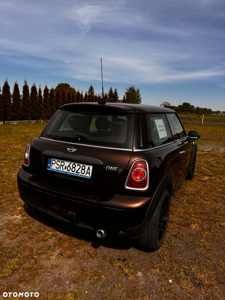 MINI ONE - 3