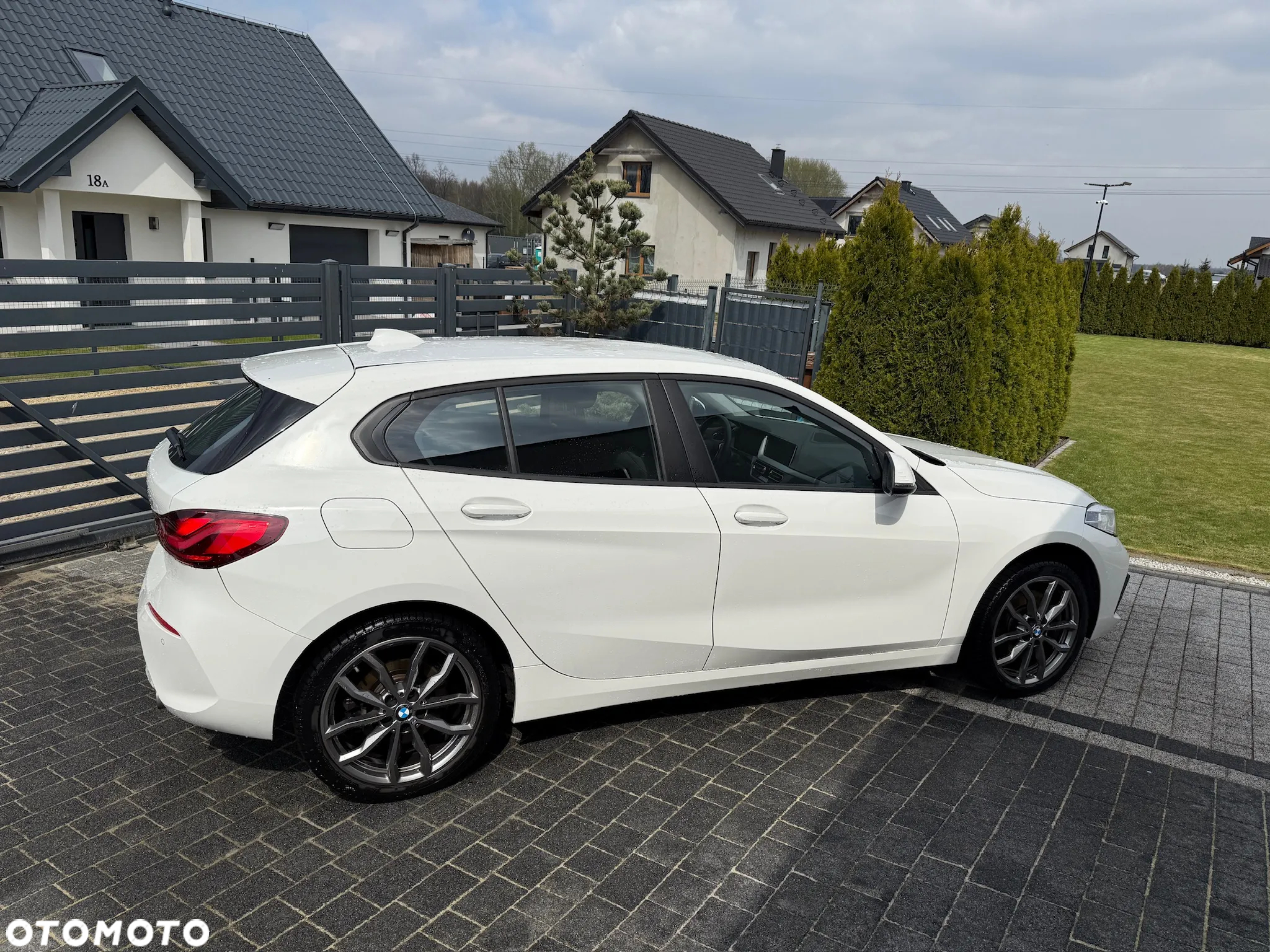 BMW Seria 1 120i Advantage - 10