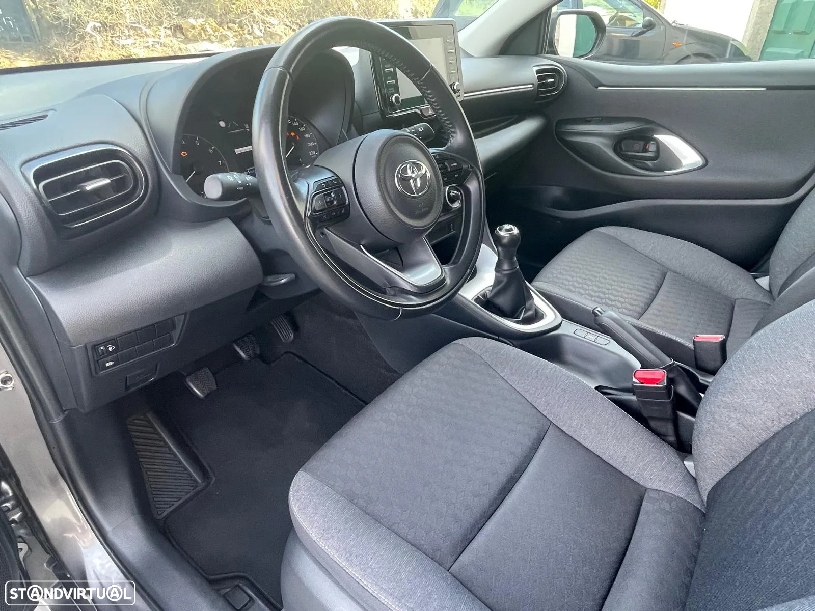 Toyota Yaris 1.0 VVT-i Comfort Plus - 18