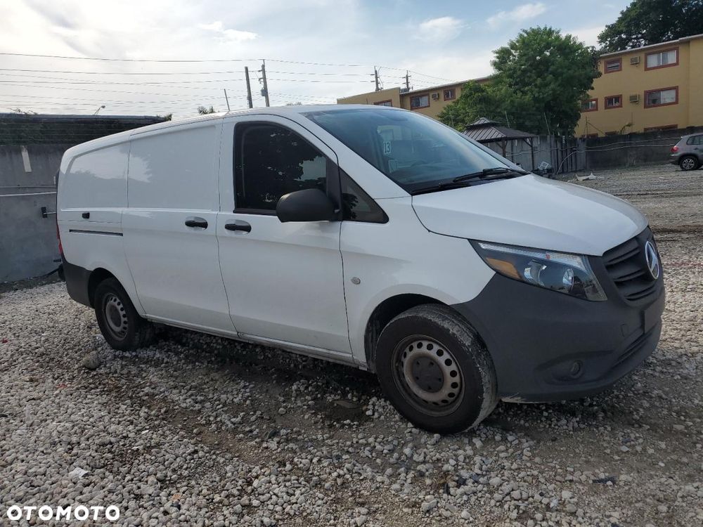 Mercedes-Benz Vito - 5