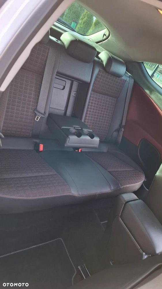 Opel Astra 2.0 CDTI Sport S&S - 13