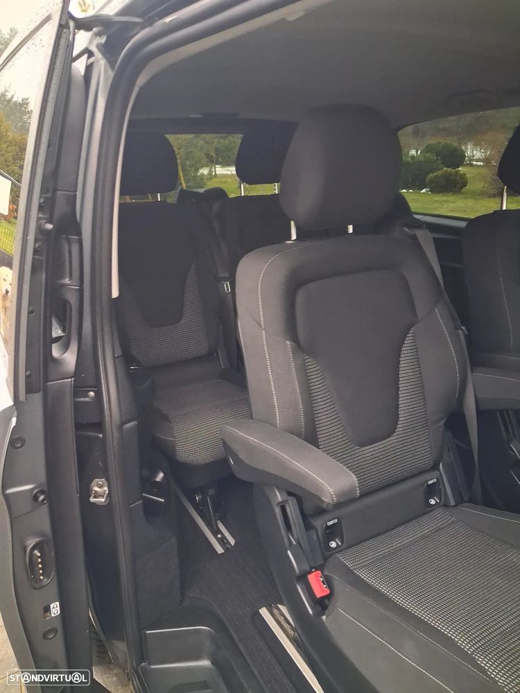 Mercedes-Benz V 250 d - 21