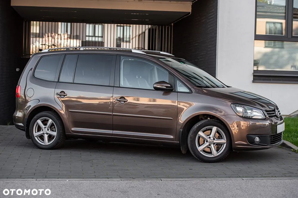 Volkswagen Touran 1.4 TSI BMT Highline DSG - 3