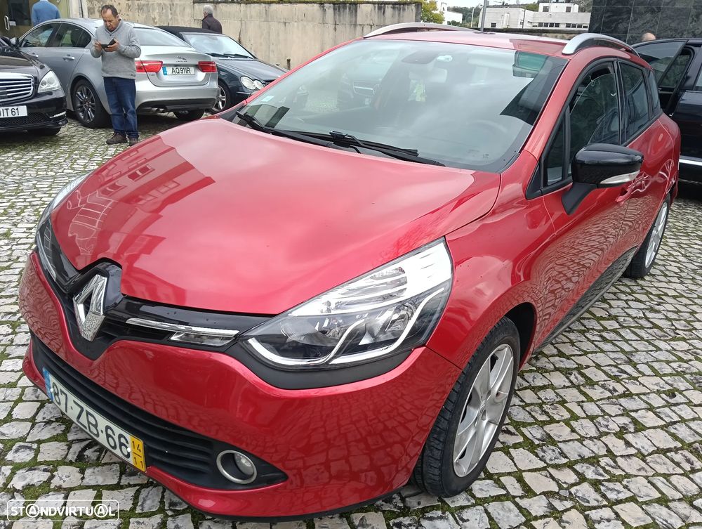 Renault Clio Sport Tourer - 10