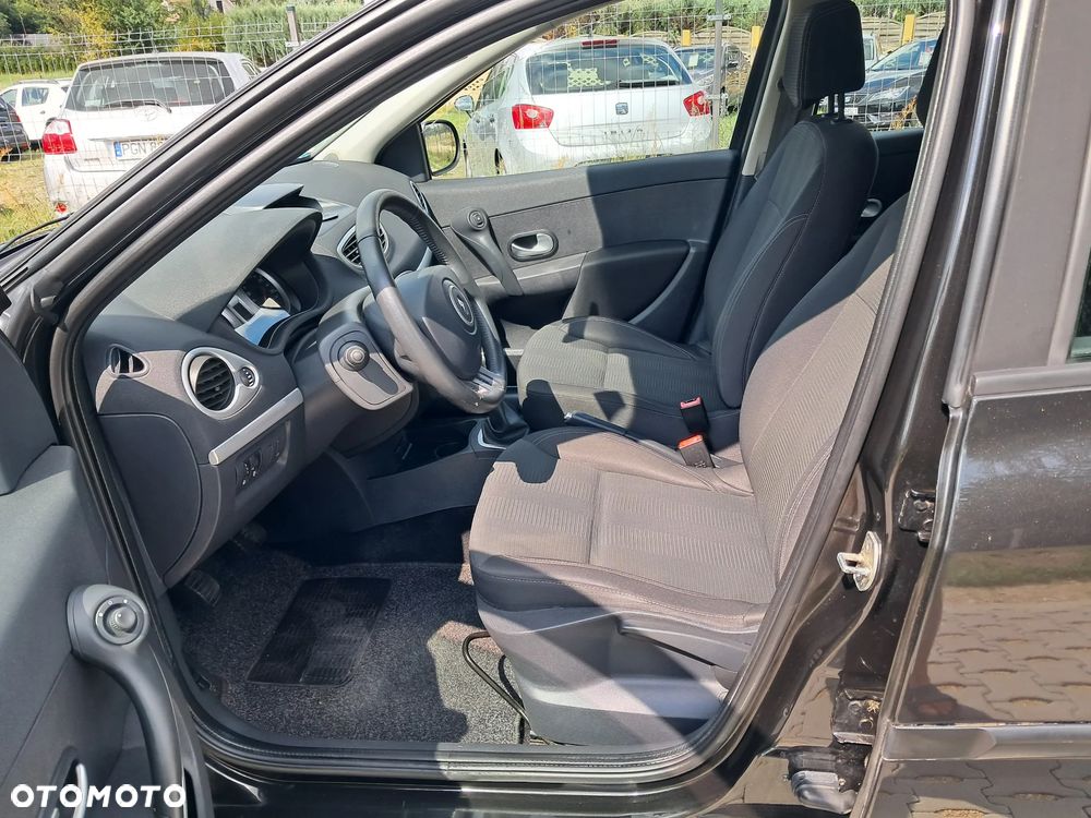 Renault Clio 1.2 16V 75 Dynamique - 14