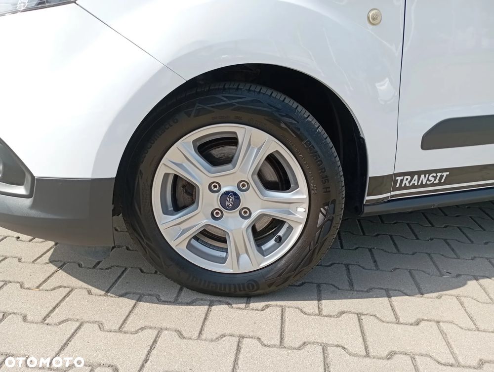 Ford Transit Courier Ambiente - 14