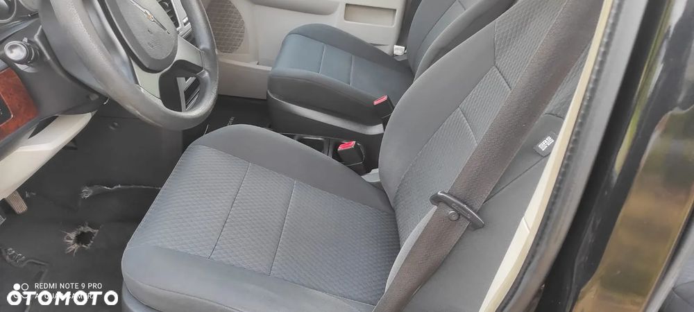 Chrysler Grand Voyager 2.8 CRD LX - 6