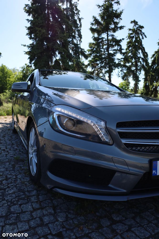 Mercedes-Benz Klasa A 200 (BlueEFFICIENCY) AMG Sport - 2
