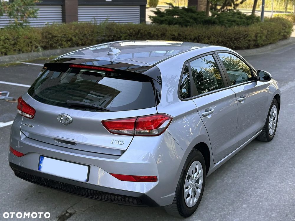 Hyundai i30 1.5 DPI Modern - 24