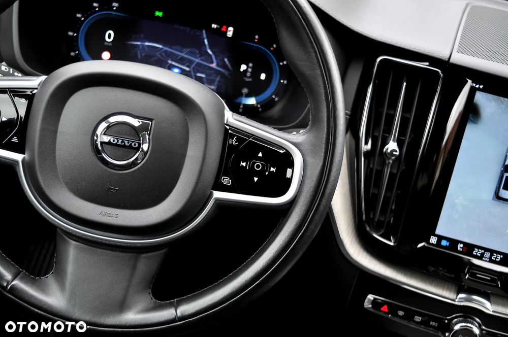 Volvo XC 60 B4 D AWD Geartronic Inscription - 26